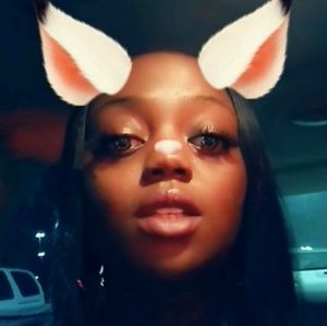 Meet your Posher, Beatrice